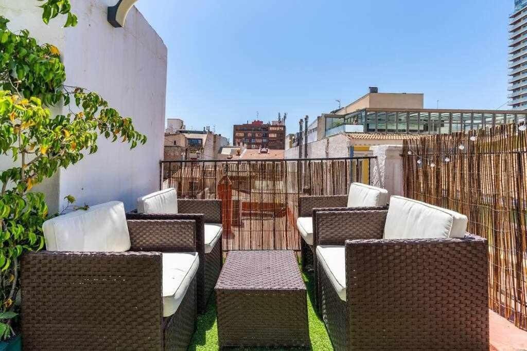 Dirdam Cascoantiguo -Roof Top -4 Min Playa アリカンテ エクステリア 写真